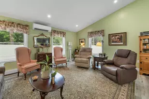 3 Carver St, Franklin, NH 03235 - Photo 15