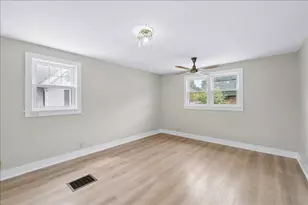 717 S Main St, Manchester, NH 03102 - Photo 27
