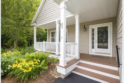 29 Vineyard Drive, Stratham, NH 03885 - Photo 3