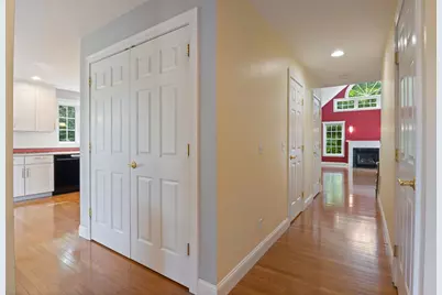 29 Vineyard Drive, Stratham, NH 03885 - Photo 5