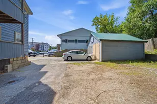 15-15 1/2 Marshall St, Nashua, NH 03064 - Photo 29