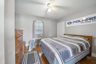 15-15 1/2 Marshall St, Nashua, NH 03064 - Photo 11