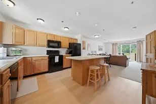 60 Laurel Ln, Conway, NH 03860 - Photo 9