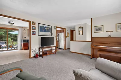 8 Rocky Hill Road, Litchfield, NH 03052 - Photo 11