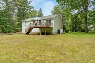 8 Rocky Hill Rd, Litchfield, NH 03052 - Photo 5