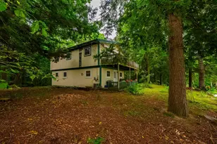 18 Dulko Cir, Wakefield, NH 03872 - Photo 3