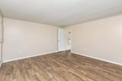 3 Bay Street, Hudson, NH 03051 - Photo 15