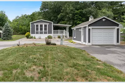 3 Bay Street, Hudson, NH 03051 - Photo 1