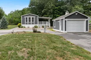 3 Bay St, Hudson, NH 03051 - Photo 1