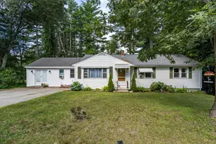 2 Marblehead Rd, Windham, NH 03087 - Photo 1