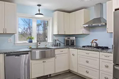 2 Marblehead Road, Windham, NH 03087 - Photo 11
