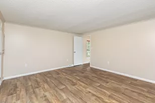 3 Bay St, Hudson, NH 03051 - Photo 15
