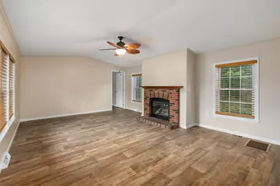 3 Bay Street, Hudson, NH 03051 - Photo 11