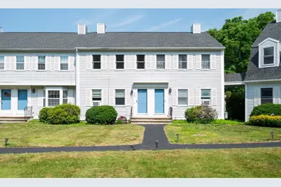 320 Portsmouth Avenue, Greenland, NH 03840 - Photo 1