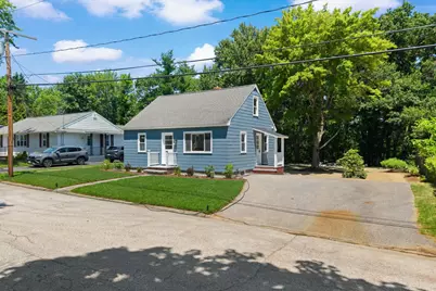 87 Saint Marie Street, Manchester, NH 03102 - Photo 3