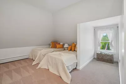 102 East Broadway, Derry, NH 03038 - Photo 27