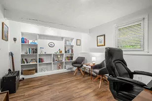20 Hawkview Rd, Hudson, NH 03051 - Photo 27