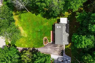20 Hawkview Rd, Hudson, NH 03051 - Photo 3