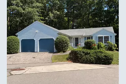 4 Glasgow Circle, Hudson, NH 03051 - Photo 1