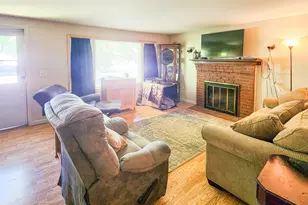37 Damon Ave, Nashua, NH 03064 - Photo 5