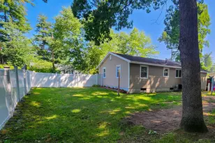 37 Damon Ave, Nashua, NH 03064 - Photo 17