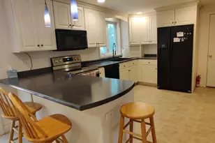 13 Snowdrop Ln, Litchfield, NH 03052 - Photo 9
