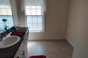 13 Snowdrop Ln, Litchfield, NH 03052 - Photo 21