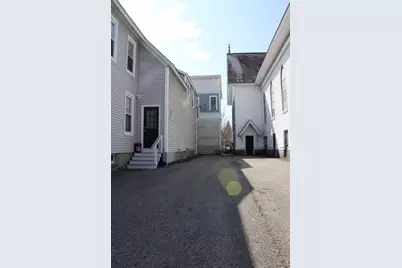 644 Pine Street, Manchester, NH 03104 - Photo 3