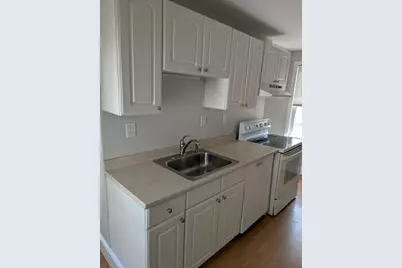644 Pine Street, Manchester, NH 03104 - Photo 27