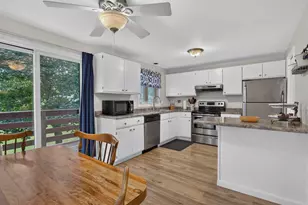 95 Harbor Ave, Nashua, NH 03060 - Photo 11