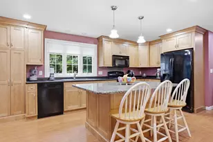 72 Old Farm Rd, Bedford, NH 03110 - Photo 7