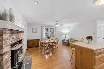 21 Nathaniel Drive, Amherst, NH 03031 - Photo 7