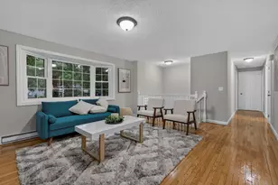 26 Davidson Ave, Merrimack, NH 03054 - Photo 5