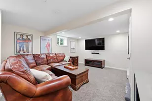 107 Franklin St Ext, Derry, NH 03038 - Photo 31