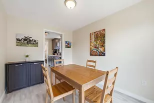 107 Franklin St Ext, Derry, NH 03038 - Photo 15