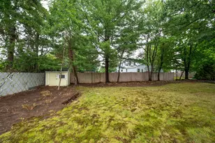 12 Wheaton Dr, Nashua, NH 03063 - Photo 27