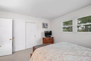 12 Wheaton Dr, Nashua, NH 03063 - Photo 21