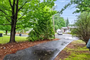 12 Wheaton Dr, Nashua, NH 03063 - Photo 29