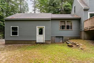 929 Rt 11, Sunapee, NH 03782 - Photo 15