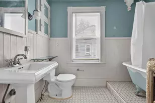 414 Walnut St, Manchester, NH 03104 - Photo 25