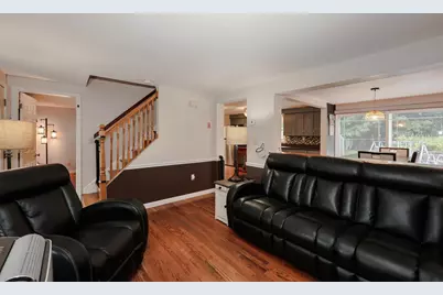 6 Concord Avenue, Derry, NH 03038 - Photo 5