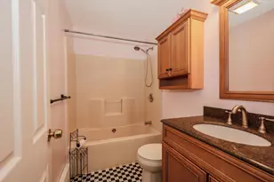 6 Concord Ave, Derry, NH 03038 - Photo 25