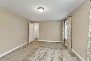 57 Sagewood Cir, Hooksett, NH 03106 - Photo 17