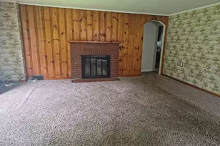 24 Cherry St, Windsor, VT 05089 - Photo 5