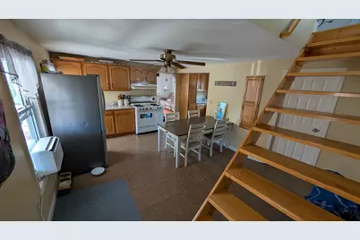 275 Bartlett Street, Manchester, NH 03102 - Photo 5