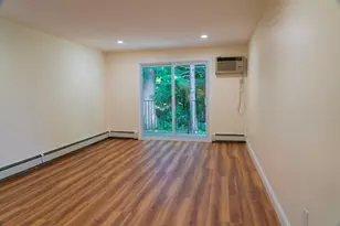 3 Silvestri Cir, Derry, NH 03038 - Photo 5