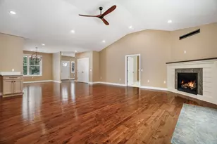 2 Elm St, Westminster, MA 01473 - Photo 7
