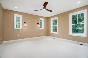 2 Elm St, Westminster, MA 01473 - Photo 23