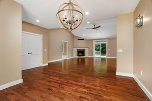 2 Elm St, Westminster, MA 01473 - Photo 11