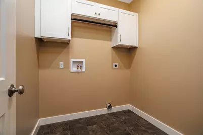 2 Elm Street, Westminster, MA 01473 - Photo 37